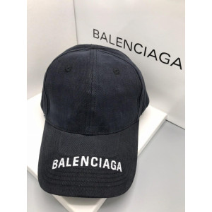 Черная бейсболка Balenciaga