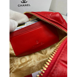 Chanel косметичка Красная