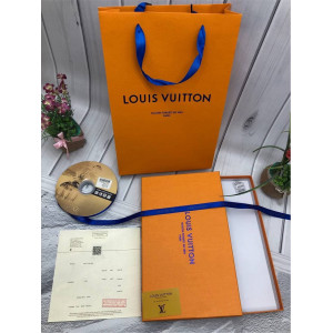 Фирменная упаковка Louis Vuitton